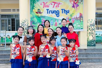 Tết Trung thu – Vui cùng thầy cô bạn bè