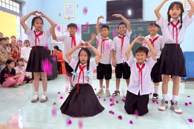 Kỉ niệm ngày Nhà giáo Việt Nam – 20/11 – Mùa mưa bão